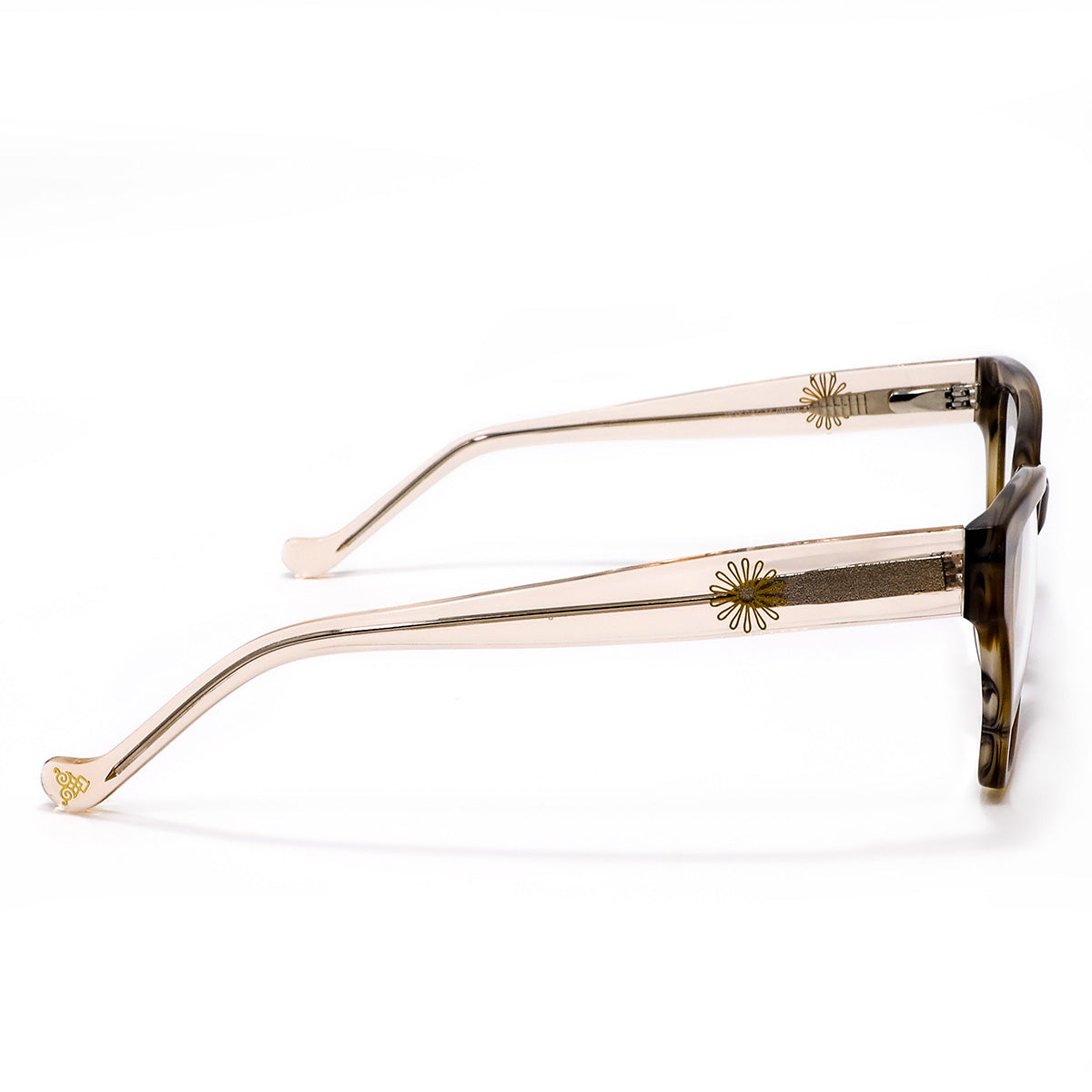 ARM. DOROTHY GAYNOR OFT.