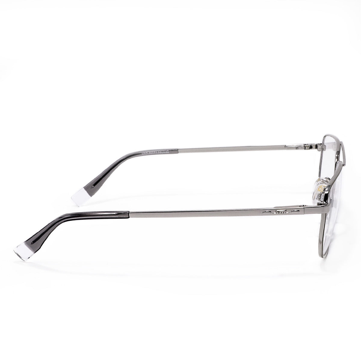 ARM. STEVE MADDEN OFT.